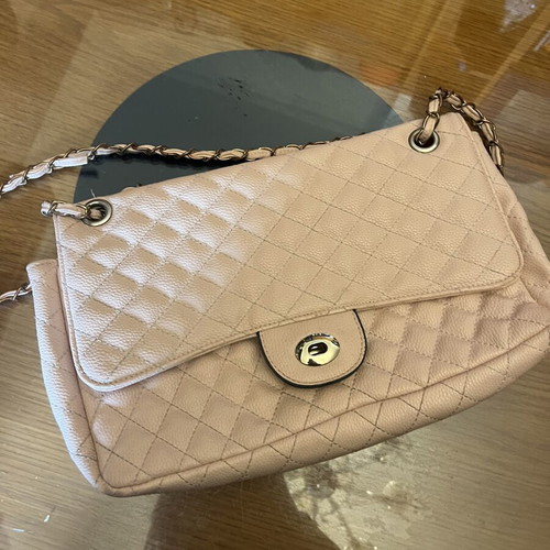 Crossbody bag somon quilted weave like new