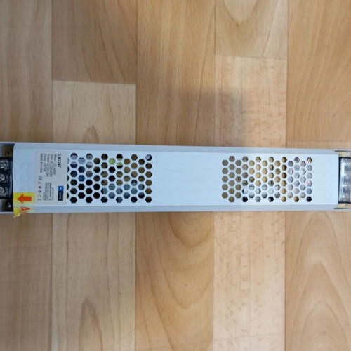 Power supply 12V 25A 300W like new