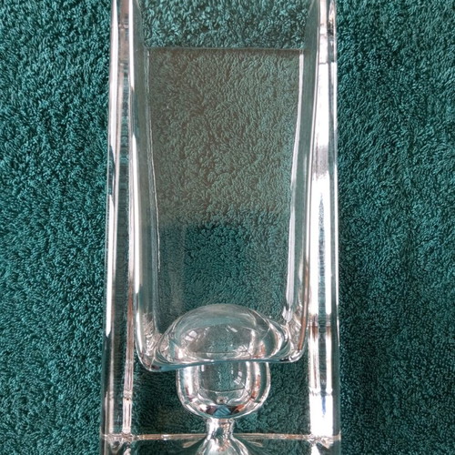 Crystal vase new, height 18.5×8.5 cm