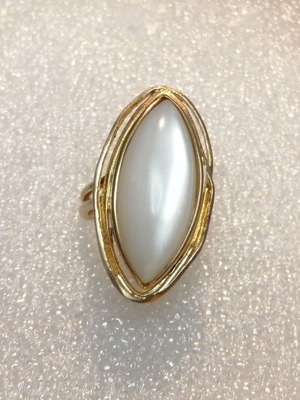 Silver ring with natural moonstone cabochon, 24kt gold plated, new
