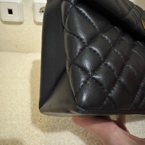 Kurt Geiger leather crossbody bag black like new