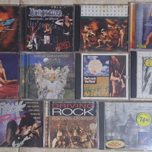 Music CDs used from various artists in very good condition