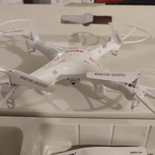 Syma X5C drone with camera and LCD remote