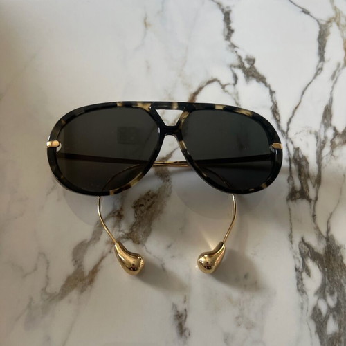 Bottega Veneta sunglasses model 2026 like new, brown and gold