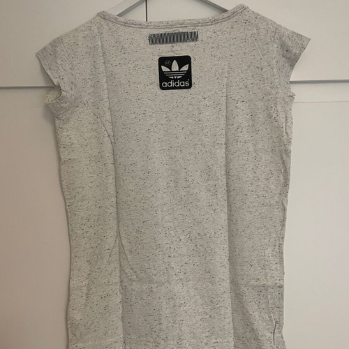 Adidas t-shirt used, grey, small with colorful print