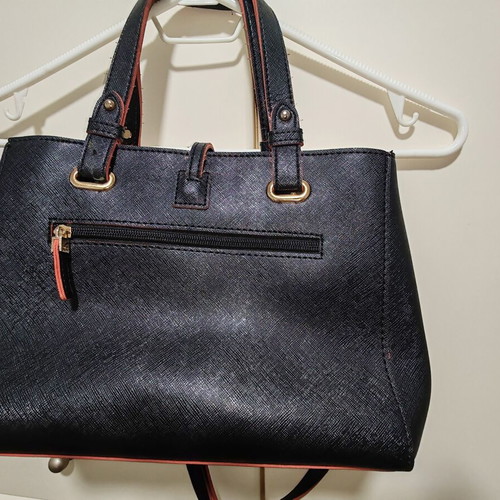 Carpisa shoulder bag like new