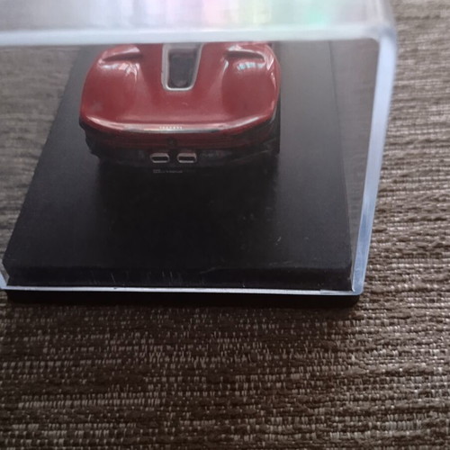 Ferrari collectible metal toy car set 1:43 F12tdf & Daytona SP3