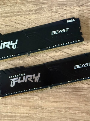 Kingston FURY Beast 64GB (2x32GB) DDR4 3200MHz like new
