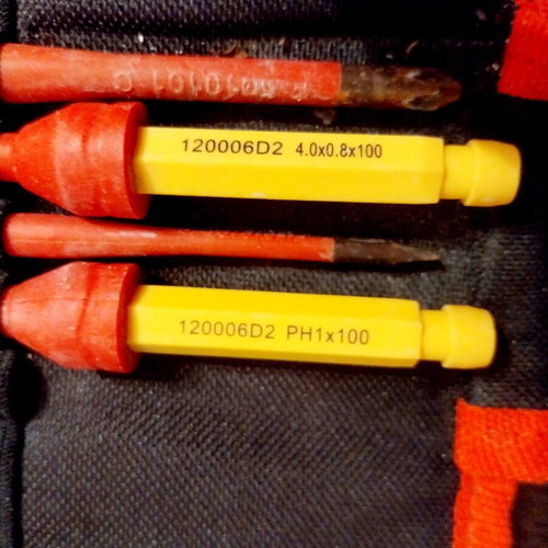 Dexter insulated electrician screwdriver set used, 10 pieces with case