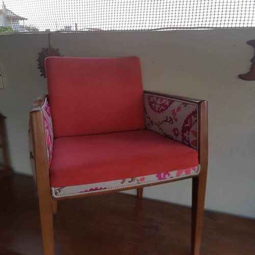 Wooden cafe armchair in three color combinations