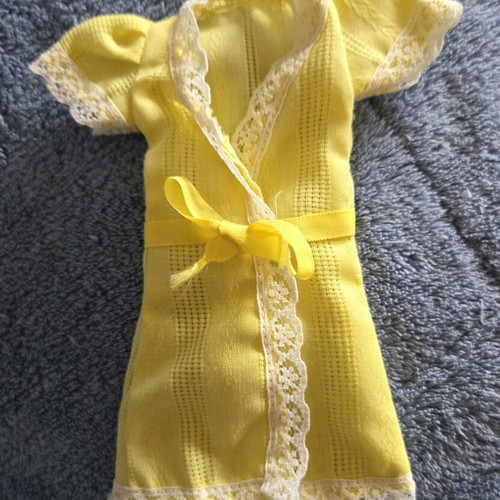 Sindy Pedigree robe used