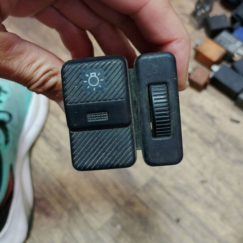 Volkswagen Passat B3 light switch 7941531