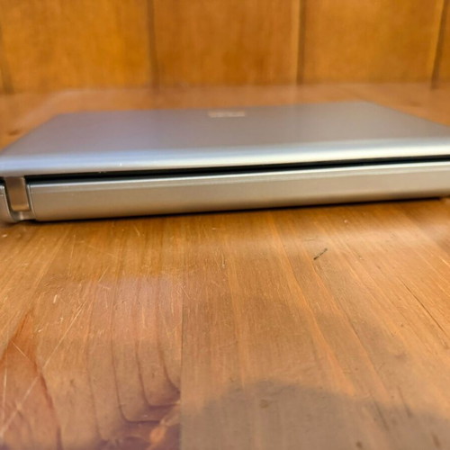 HP Mini 2140 netbook used, fully functional, no OS included