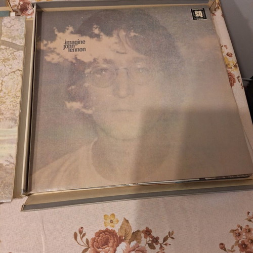 John Lennon Box Set used, 9 vinyl albums collection