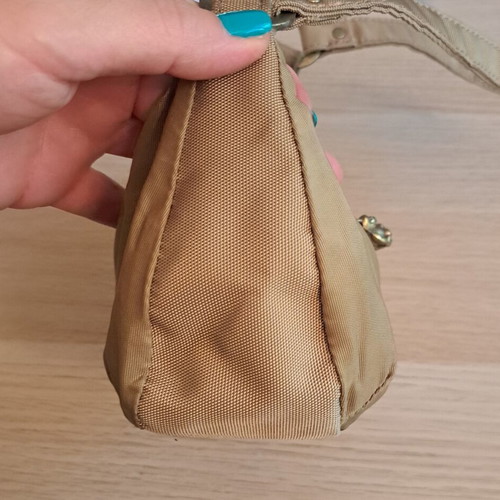 Kipling shoulder bag like new in khaki-olive color