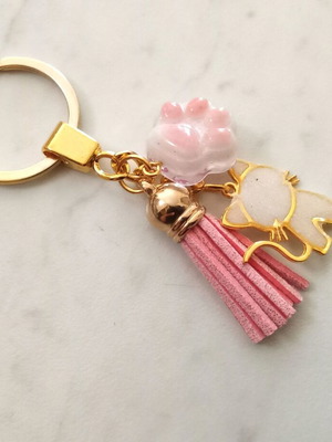 Handmade White Cat keychain new, white and pink