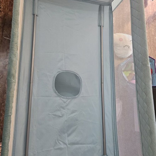 Kikka Boo Milky Way Playpen like new, 2 levels, portable crib