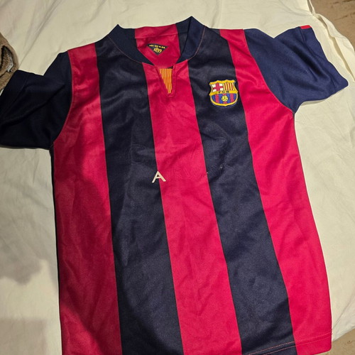 Authentic used kids shirt size 10