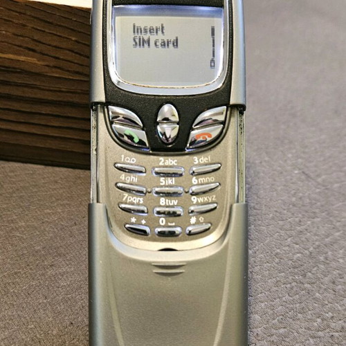 Nokia 8850 used, original, with charger and battery