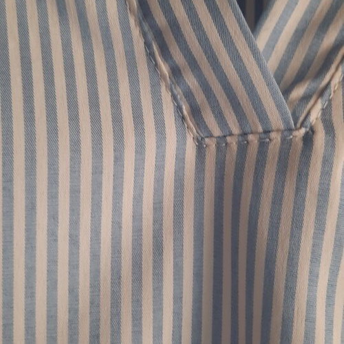 Shein striped blouse size M, like new, 100% polyester, white and blue