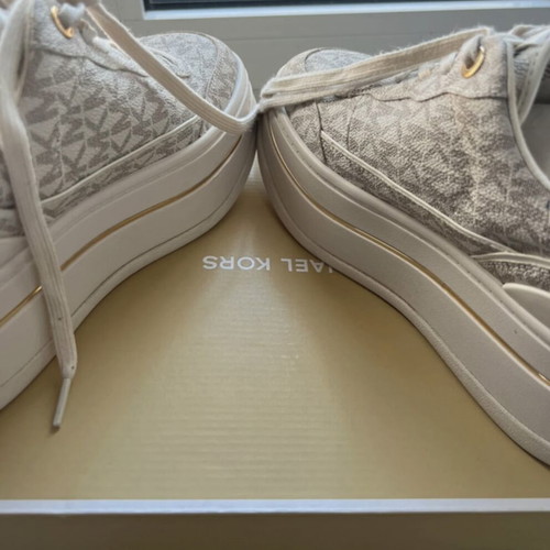 Michael Kors Hayes sneakers like new, size 36, beige, organic leather