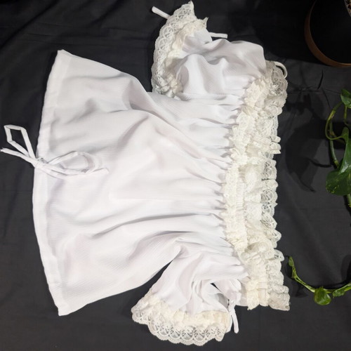 Romantic cream blouse with lace, one size