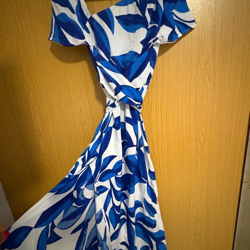 Midi dress Shein new, blue, lightweight summer fabric