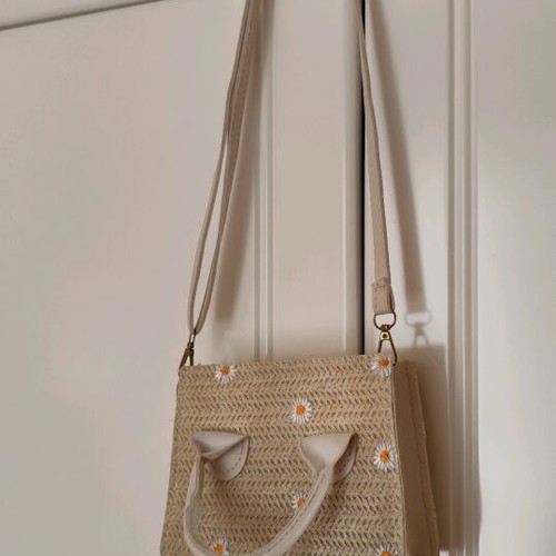 Shoulder bag with daisies like new
