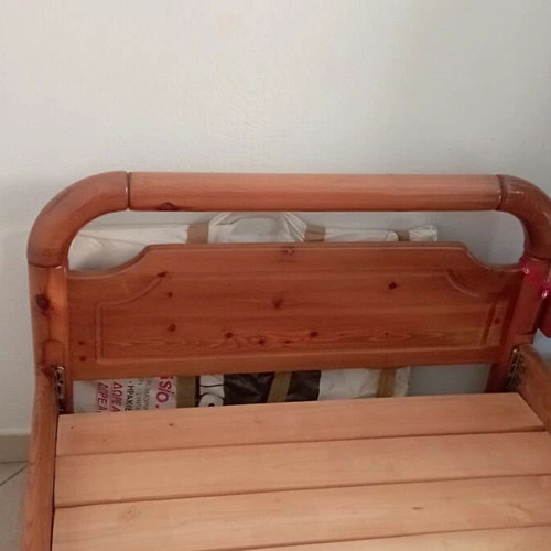 Children's bedroom furniture set used, 2 beds, bookshelf, curtain rods