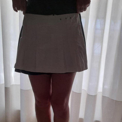 Topshop Mini Skirt Tennis Style white like new, size M