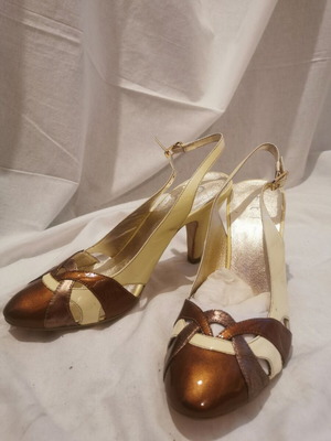 Heels like new, white and brown, size 37