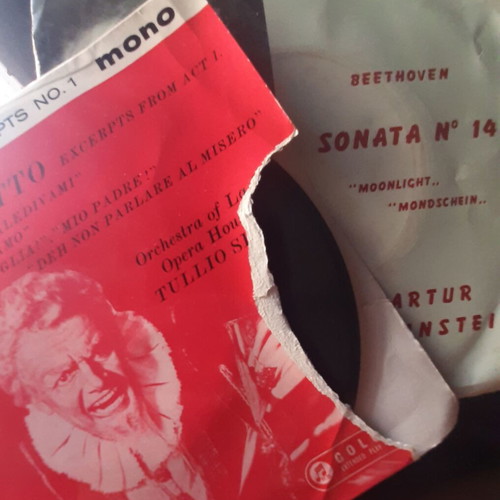 Verdi Rigoletto & Beethoven Sonata No 14 set used, 2 original 7" single EPs