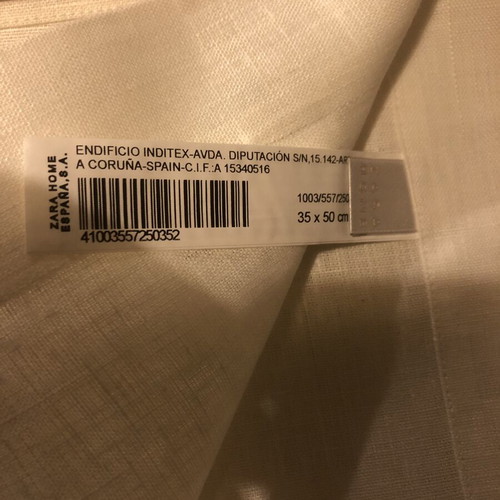 Zara Home linen placemats set of 6 new, broken white color