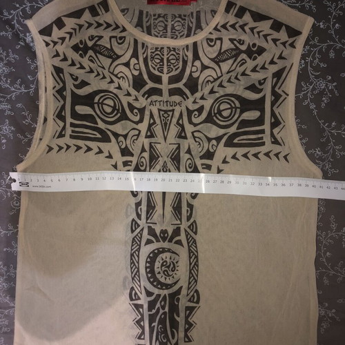 Uno Due Tre Unisex Tribal Mesh Sleeveless Top Small, like new
