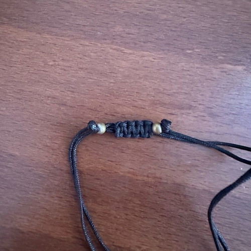 Hand bracelet like new, multicolored
