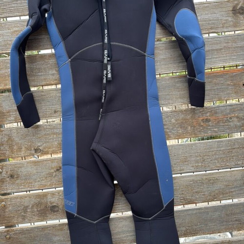 Bare Elastik men's wetsuit used, size medium