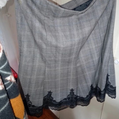 Women's skirt with lace gray like new, size XXXL