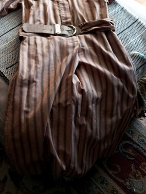 Dress in brown shades like new, medium large, cotton with studs and belt