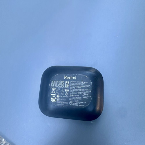 Redmi Buds 5 charging case and earbuds for repair or parts