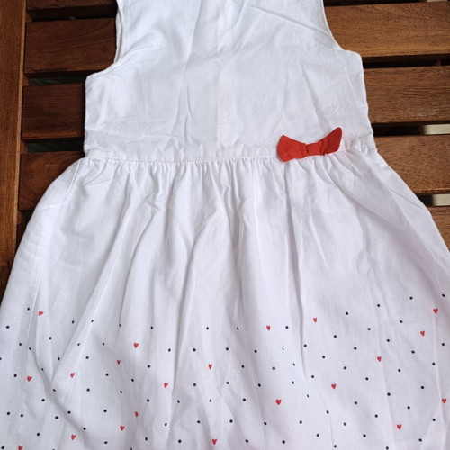 Kiabi baby dress 36 months like new with hearts and bow