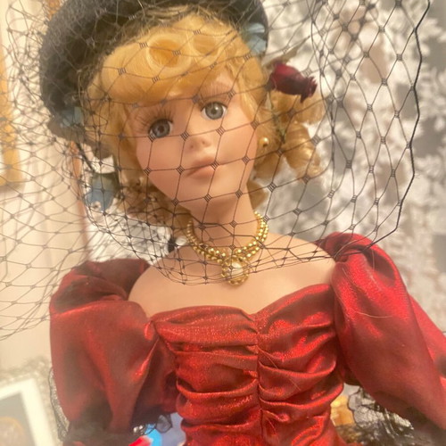 Porcelain doll like new
