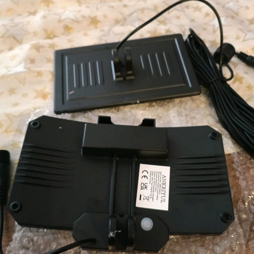 Solar panel lamp 234 LED with motion sensor and remote control new