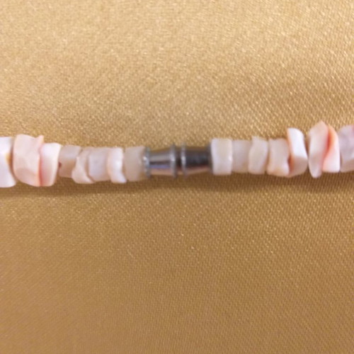 Necklace with broken square-shaped shells from the 1970s