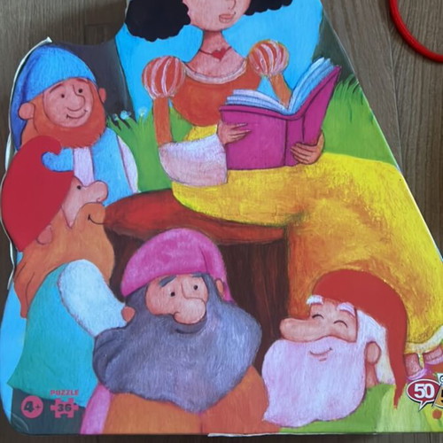 Snow White puzzle 36 pieces, like new