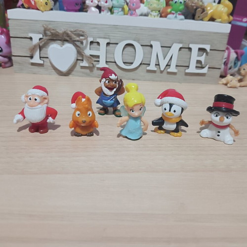 Kinder Christmas collectible figures like new