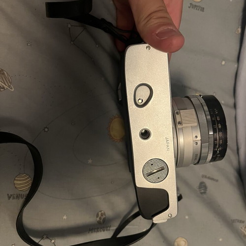 Minolta 7s camera