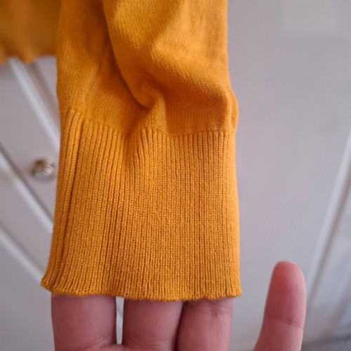 Attrattivo knitted sweater new, mustard color, size M/L