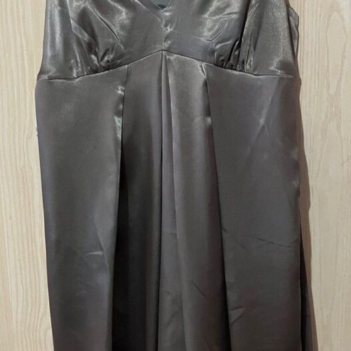 Sarah Lawrence evening dress gray, new, size M