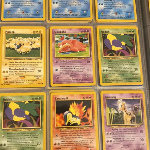 Pokemon Neo Genesis vintage set like new