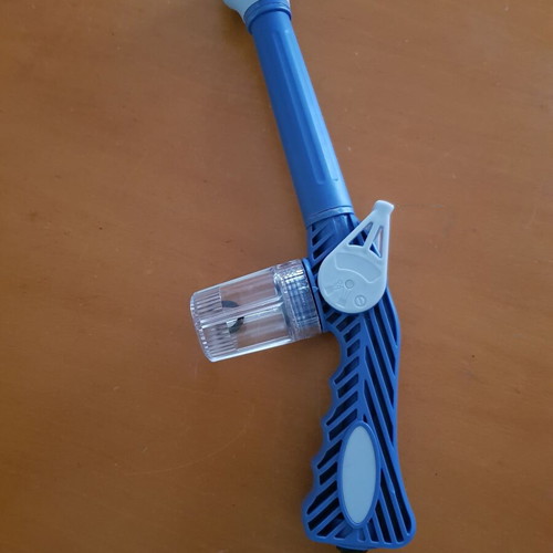 Ez Jet Water Cannon water pressure gun new with 8 nozzles